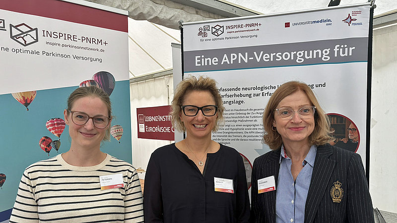 Gruppenfoto des Teams INSPIRE beim WIMA für Schulen