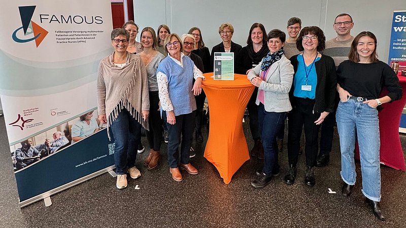 Gruppenfoto Projektteam FAMOUS auf dem Pflegetag.